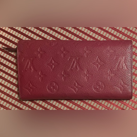 Louis Vuitton Empreinte Leather Wallet, Berry - Picture 2 of 10